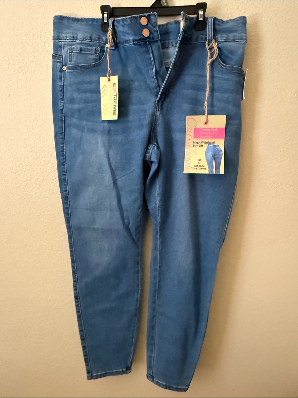 Curvalicious Women's High Rise Slim Fit Skinny Blue Medium Wash Stretch Jeans 18